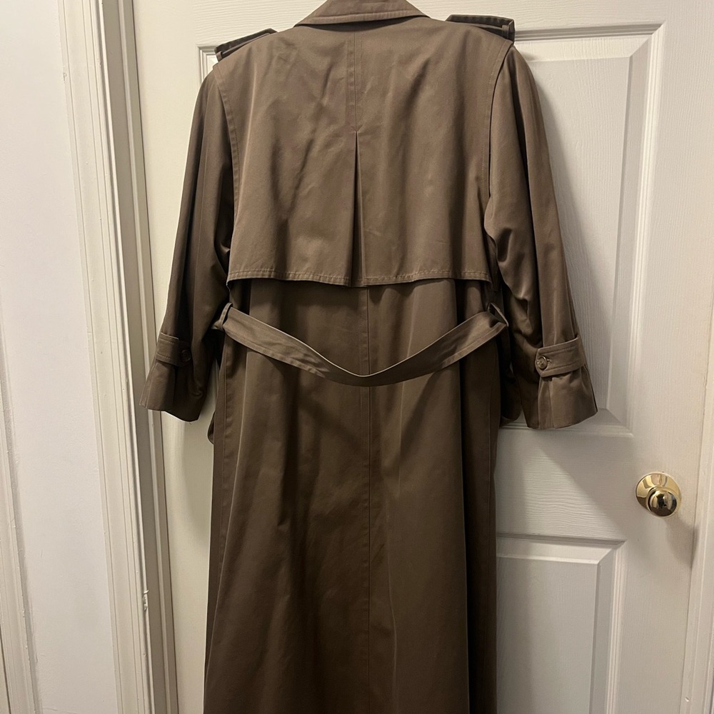 Vintage Evan Picone Woman’s Double Breasted Trench Sz 6. Removable Wool Lining - Picture 2 of 8